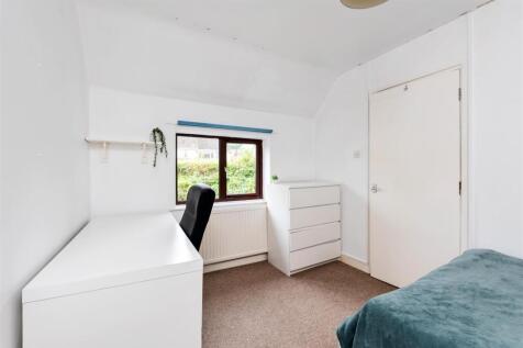 7 Twerton Farm Close-11.jpg