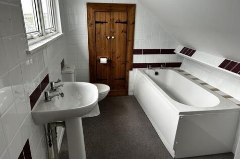 Upstairs Bathroom