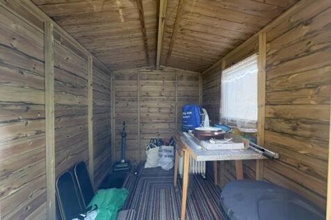 Shed