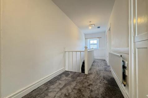 1st floor landing