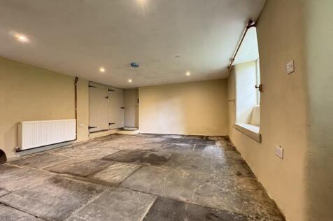 Dining room 2