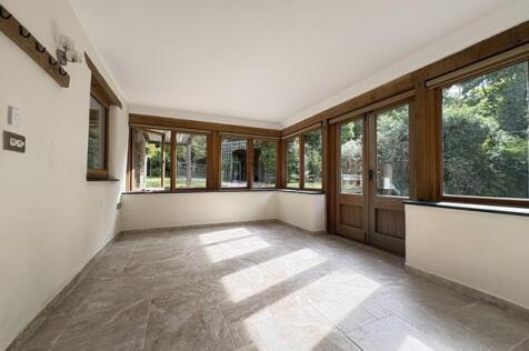 Sun room
