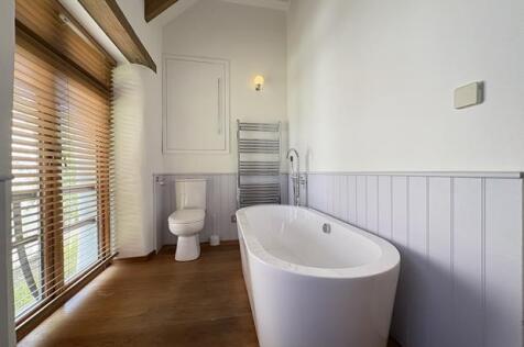 Bathroom (2)