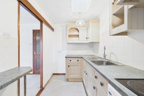 CAM01790G0-PR0290-STILL009