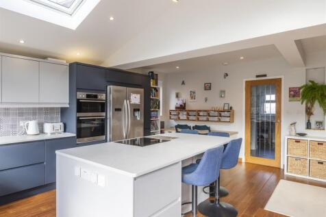 Dining Room / Kitchen