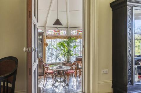 Conservatory / Garden Room