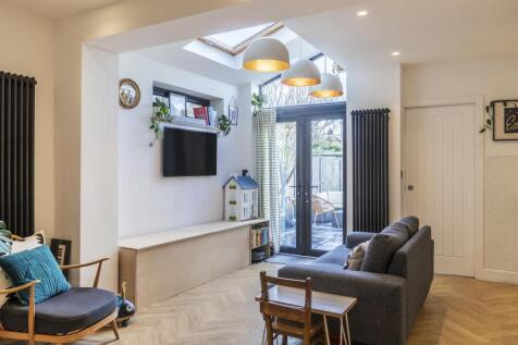 Dining Room / Kitchen