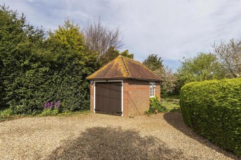 Garage &#43; Driveway
