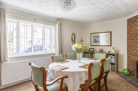 Dining Room / Snug