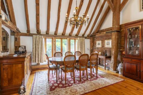 Living room / Dining Room