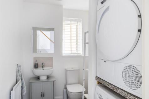 Utility Room / WC