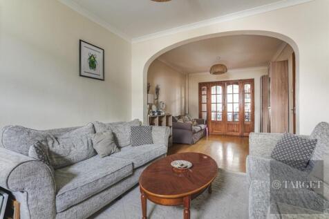 7 Lathkill Close WM-9.jpg