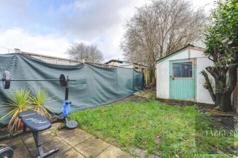 7 Lathkill Close WM-5.jpg