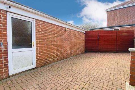 Rear Courtyard.jpeg
