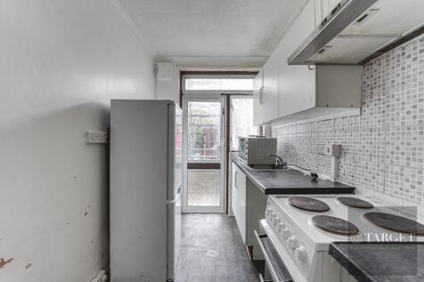 Elanby Crescent WM-8.jpg