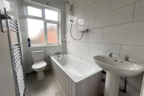 WhatsApp Image 2025-11-25 at 13.13.57.jpeg