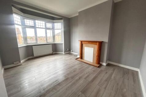 WhatsApp Image 2025-11-25 at 13.13.54.jpeg