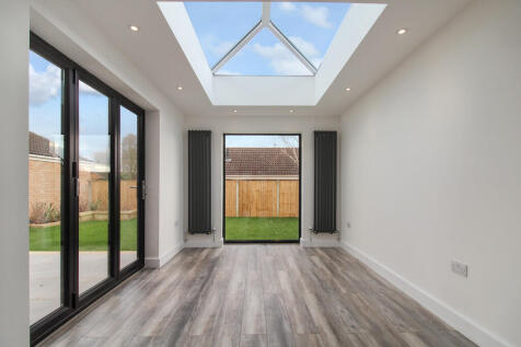 Open Plan Living/...