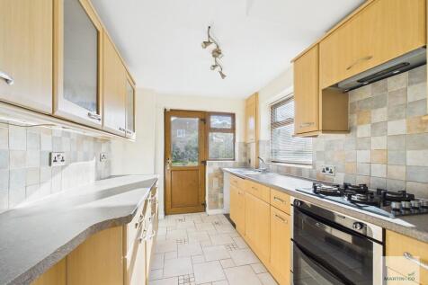 CAM03394G0-PR0384...