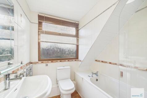 CAM03394G0-PR0384...