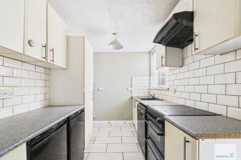 CAM03394G0-PR0381...