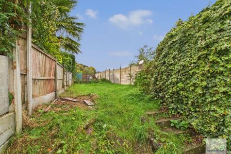 CAM03394G0-PR0381...