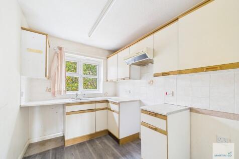 CAM03394G0-PR0383...