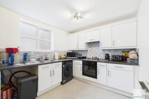 CAM03394G0-PR0382...