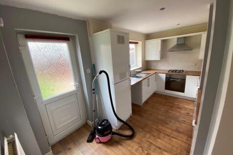 f7040419-9cba-420...