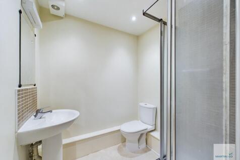 CAM03394G0-PR0046...