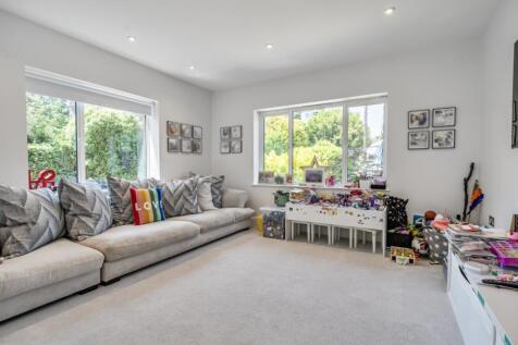 play room - dinin...