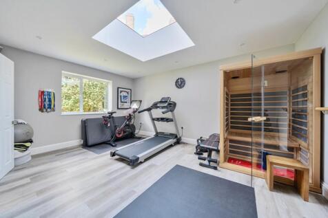 Gym -Seventh bedroom