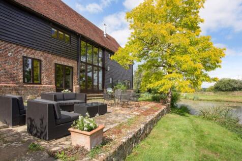 Long Barn 323908 ...