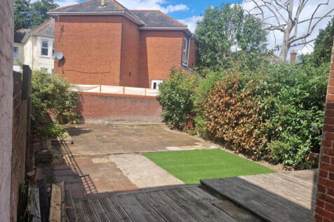 3 Bedroom Semi Detached for Rent