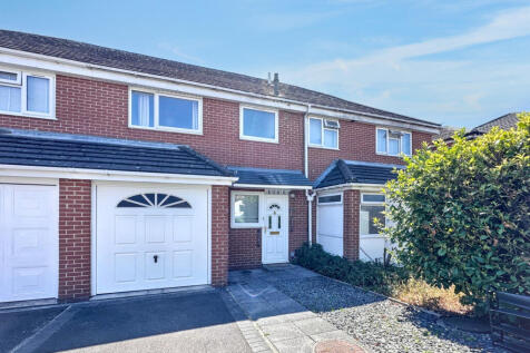 2 Bedroom Terraced for Rent