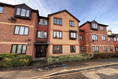 One Bed Ground Floor Flat