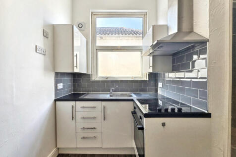 Studio Apartment available to rent