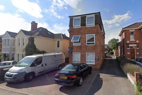 TWO BEDROOM TOP FLOOR APARTMENT