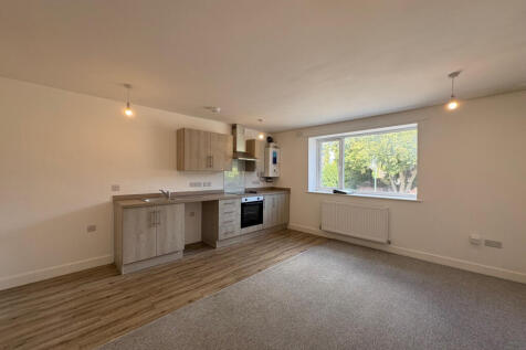 2 bed flat to rent Eling Lane, Totton SO40