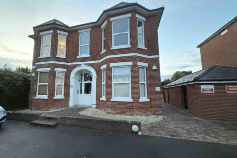 1 Bedroom Flat for Rent