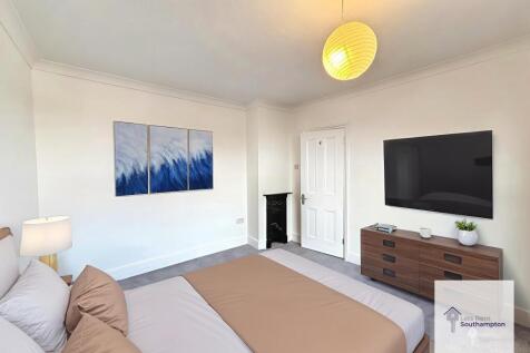 2 Bedroom Flat for Rent