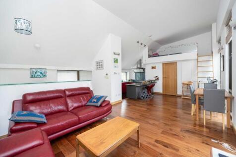 Property Image 9