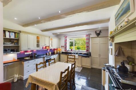 Kitchen, Dining &amp; Family Room