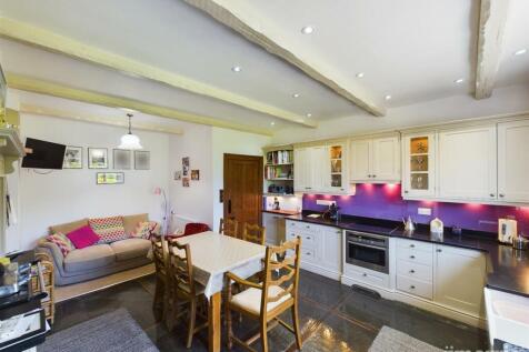 Kitchen, Dining &amp; Family Room