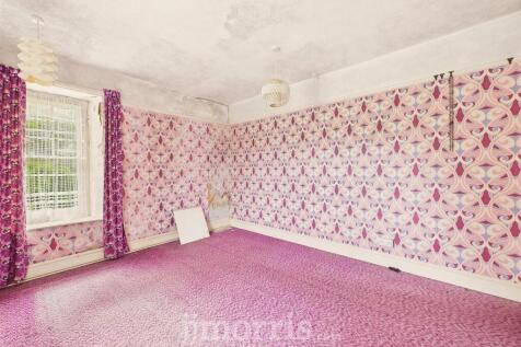 CAM05297G0-PR0072-STILL023.jpg