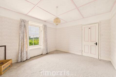 CAM05297G0-PR0072-STILL026.jpg