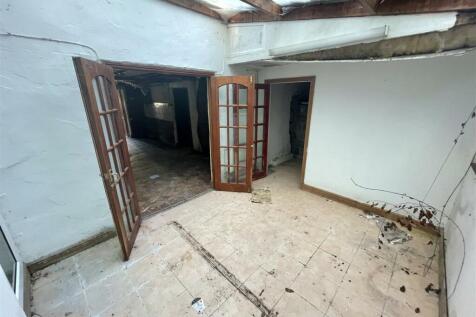 Lean-to