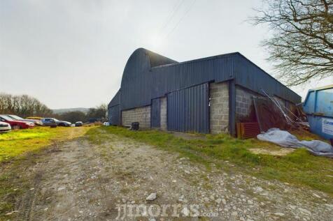 CAM03686G0-PR0004-STILL051.jpg