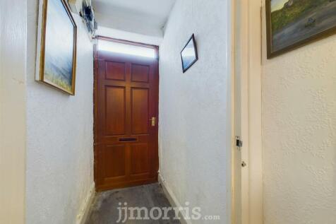 CAM03686G0-PR0026-STILL019.jpg