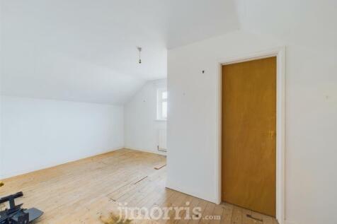 CAM03686G0-PR0060-STILL023.jpg